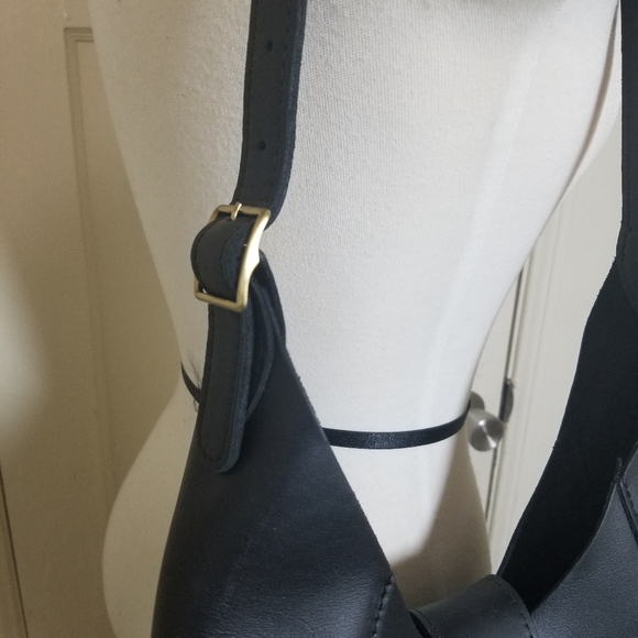 PORTLAND LEATHER GOODS flora Black Shoulder Bag Leather New - Picture 9 of 9